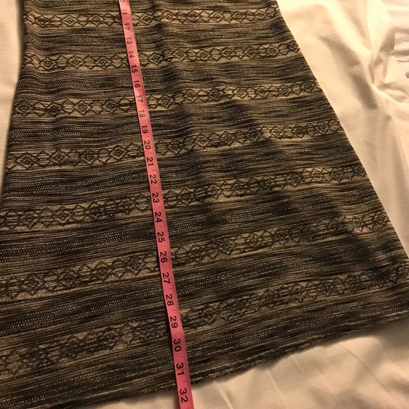 EUC - Vintage Jalate Sleeveless Dress - Brown/ Black with Gold Thread - Picture 4 of 9